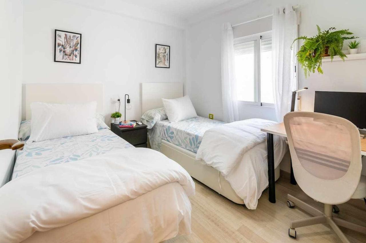 Apartamento A 500M De La Juderia Con Parking Cordoba Exterior photo